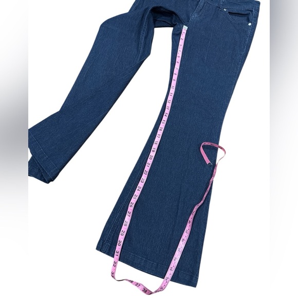 Almost Famous Flare Jeans - Picture 4 of 12